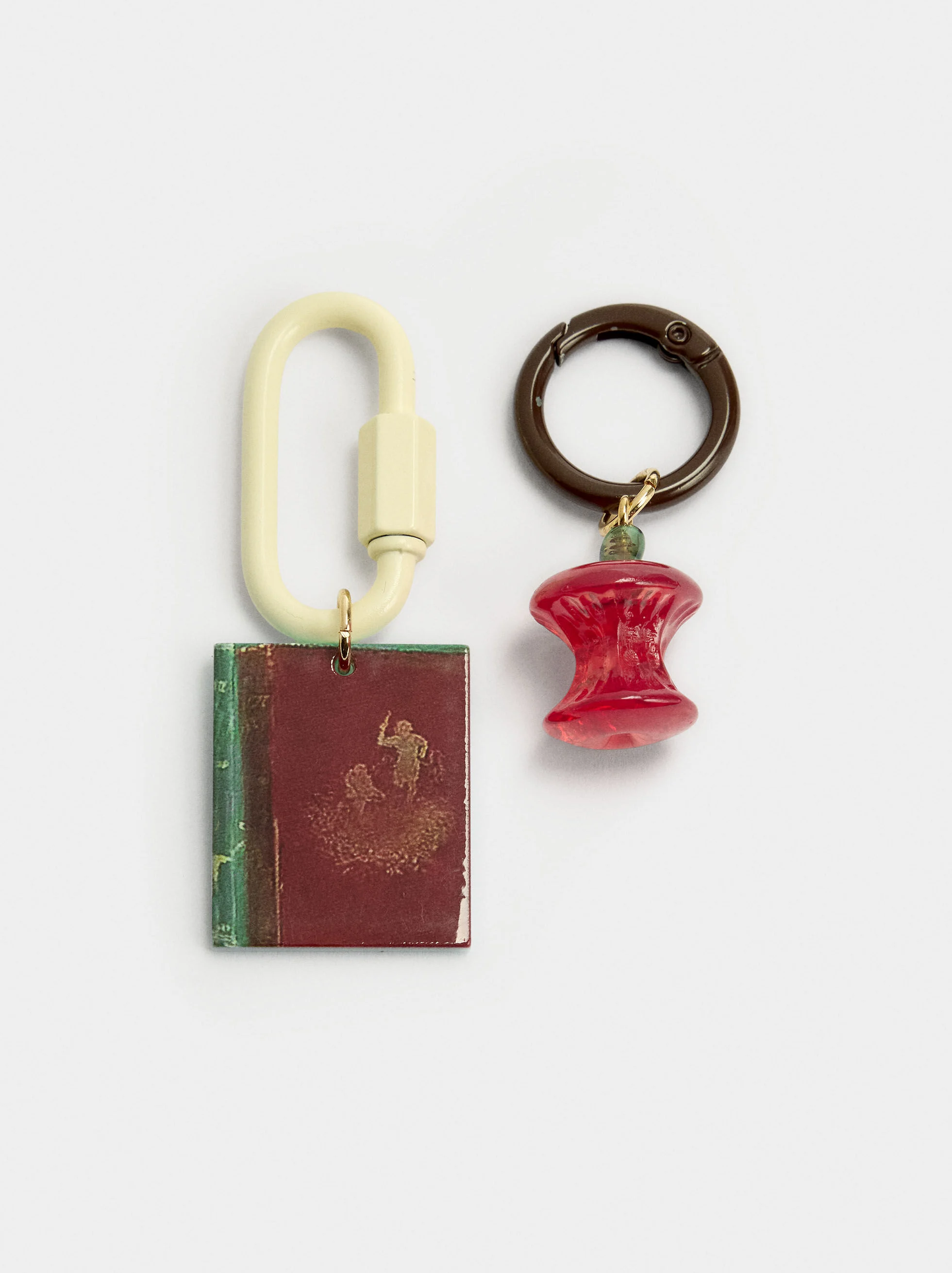 Porta-chaves charm INTELECTUAL - The Bear Collection