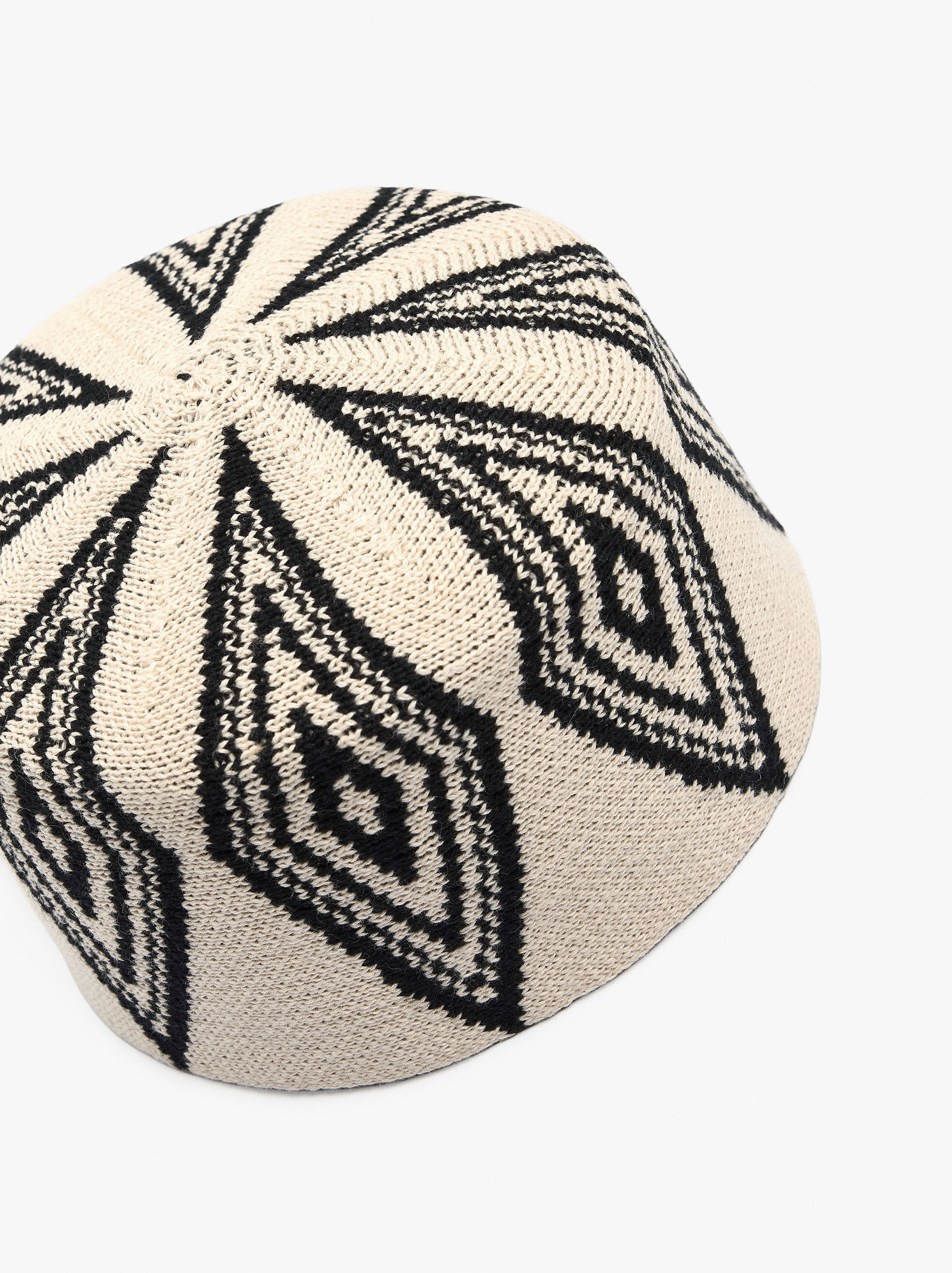 Gorro de malha jacquard