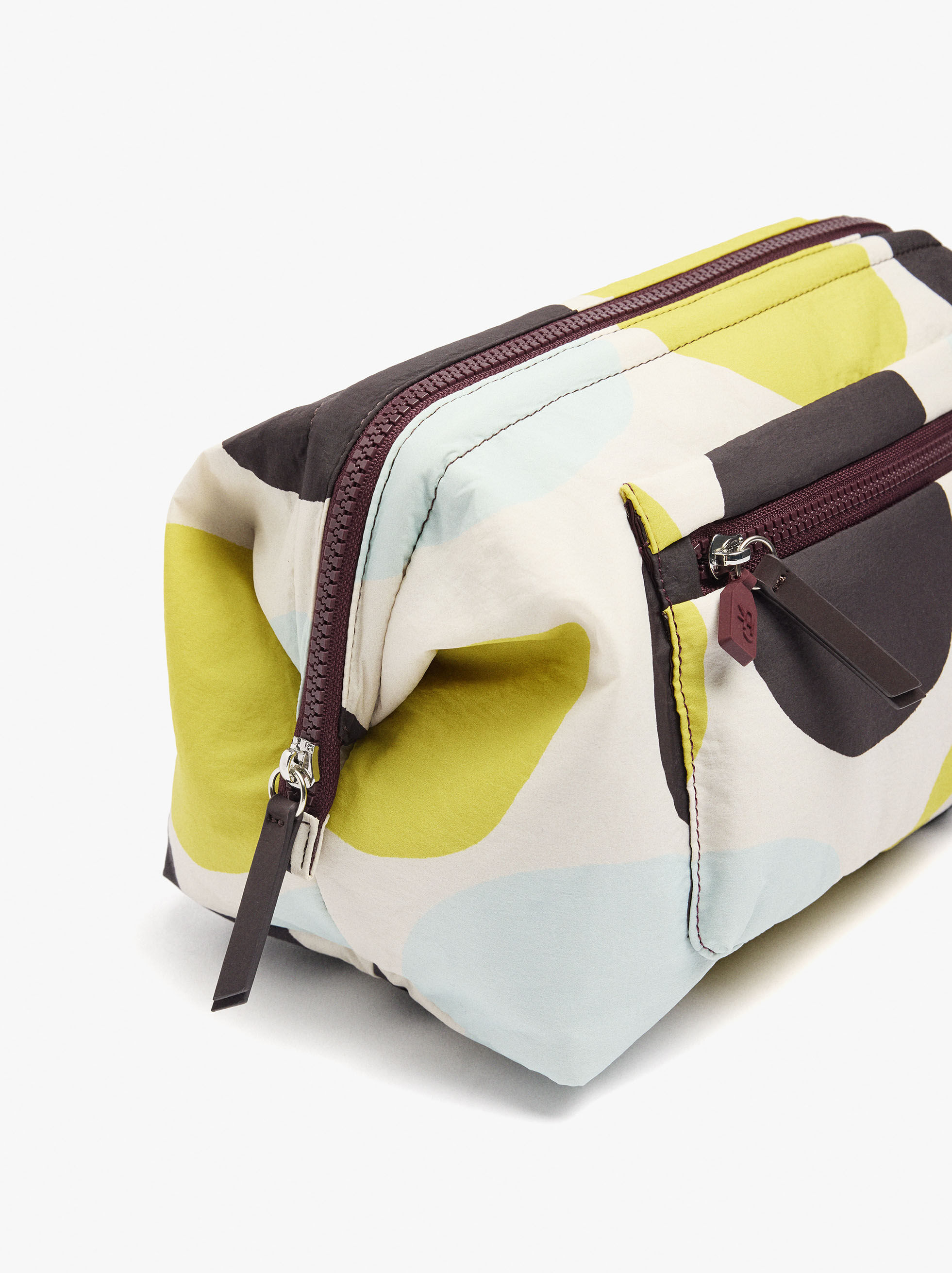 Necessaire estampado de nylon