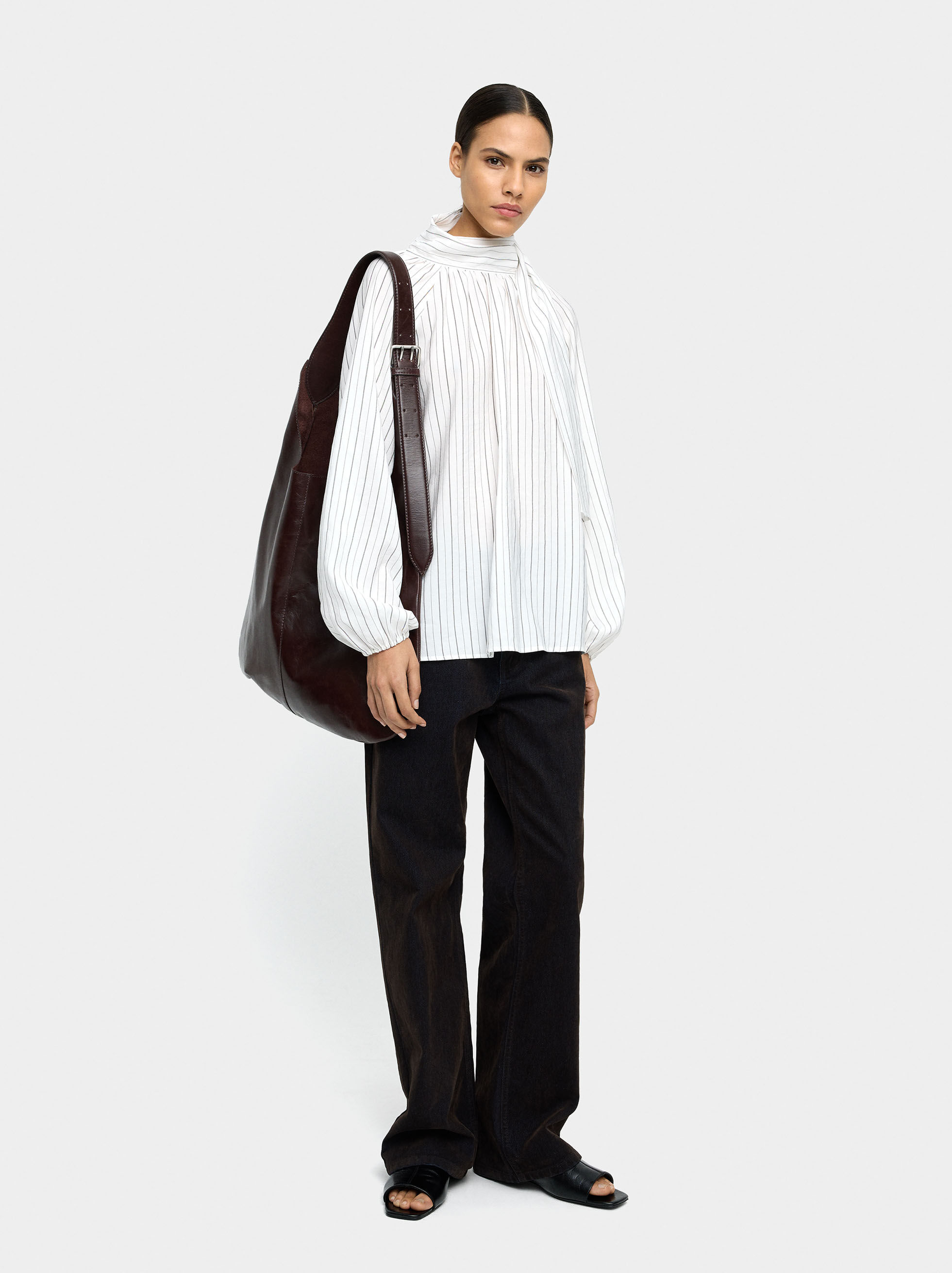 Blusa às riscas