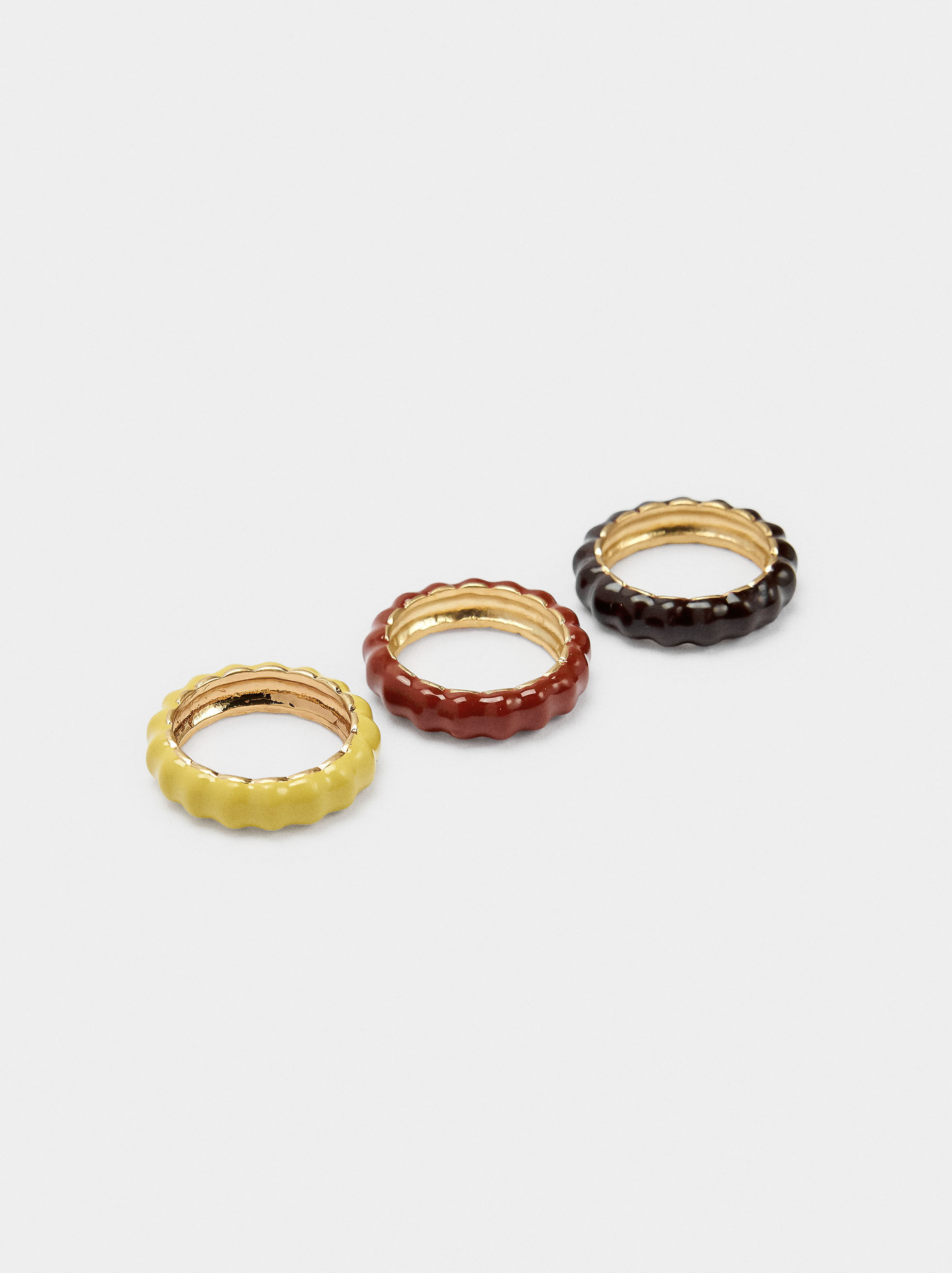 Set de anéis com ondas e esmalte