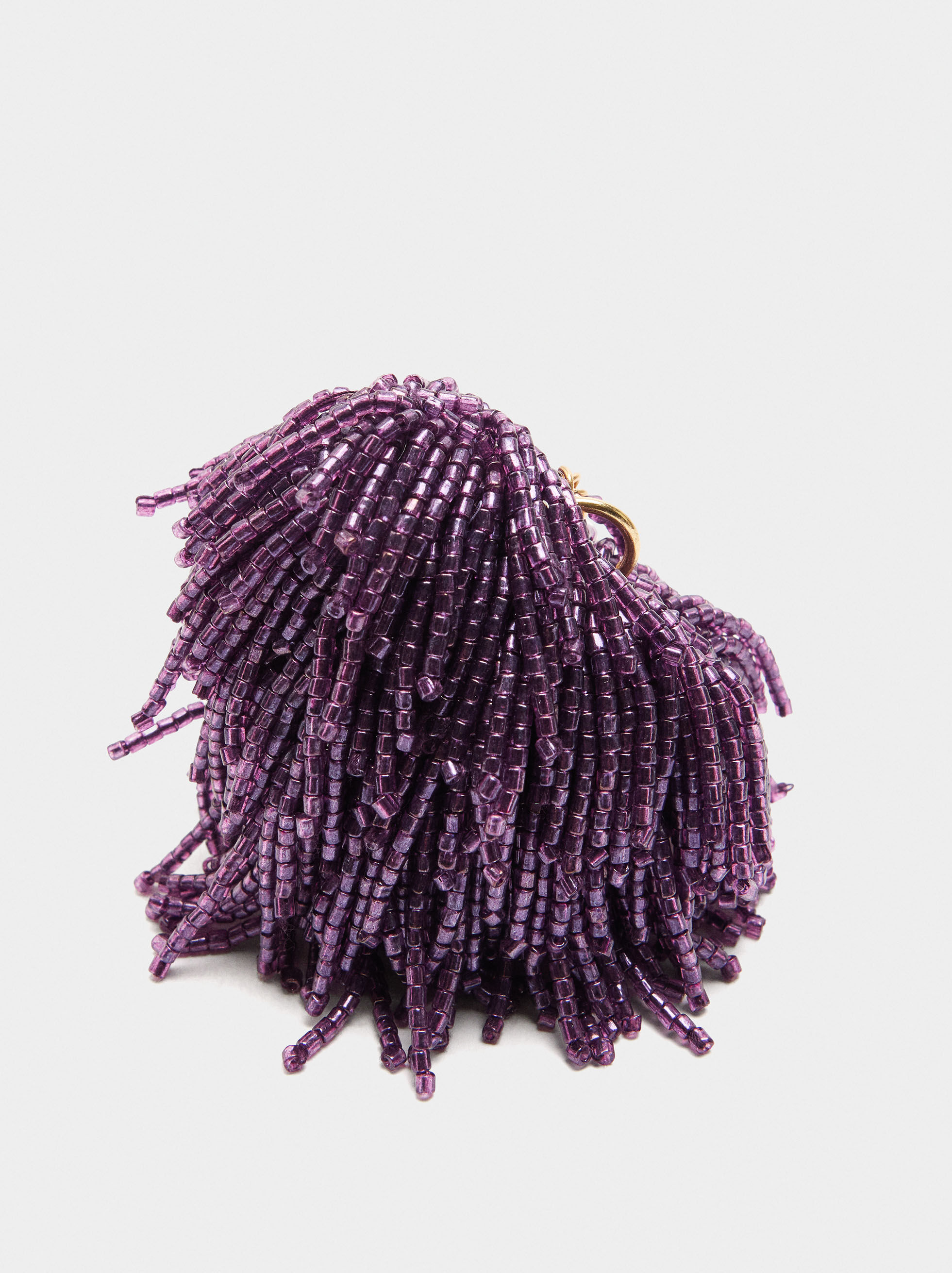 Porta-chaves charm coração de missangas